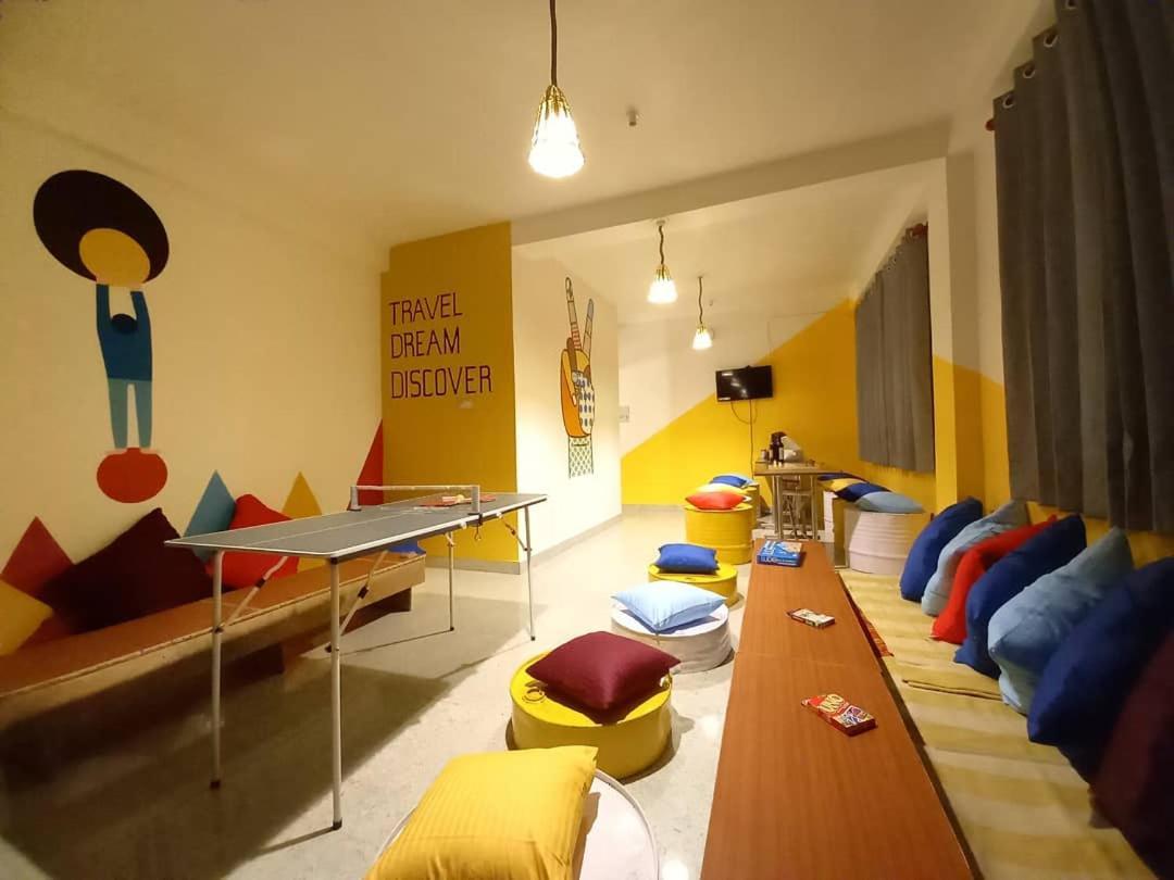 Nomads Hostel Tosh Dış mekan fotoğraf