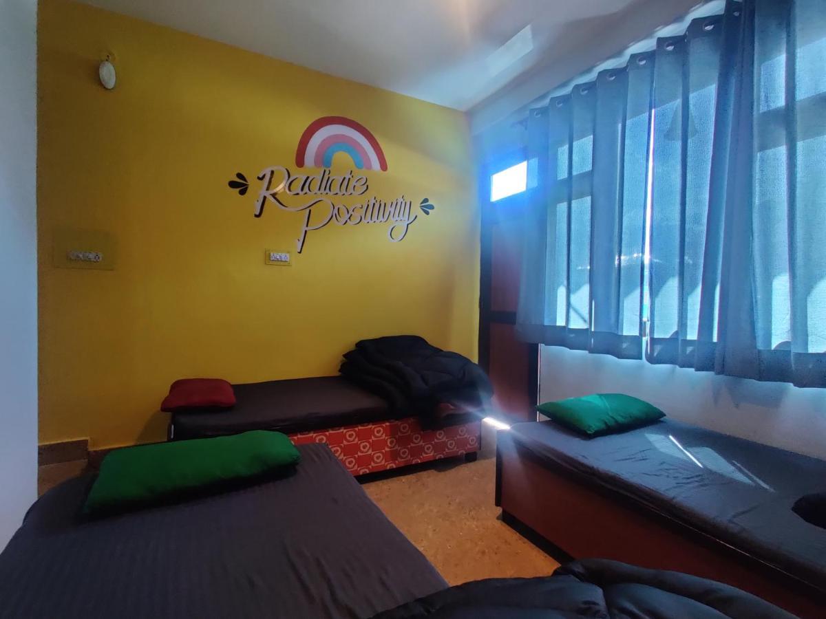 Nomads Hostel Tosh Dış mekan fotoğraf