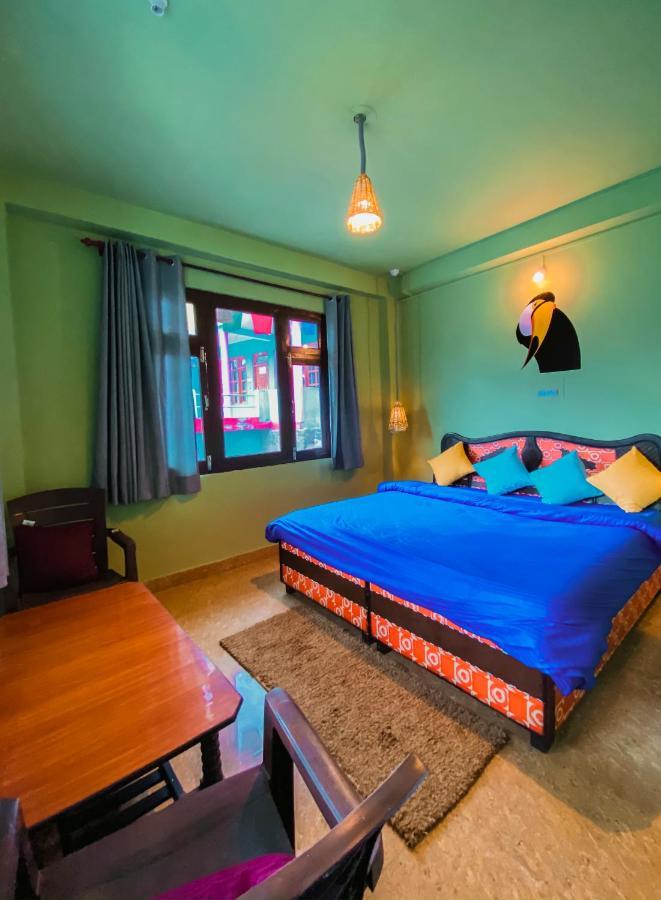 Nomads Hostel Tosh Dış mekan fotoğraf