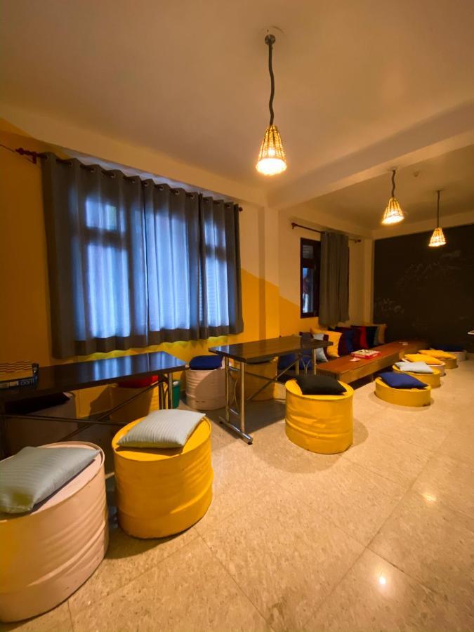 Nomads Hostel Tosh Dış mekan fotoğraf