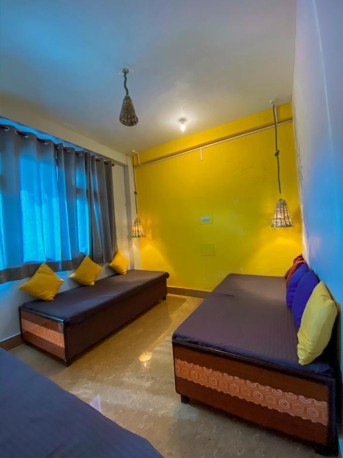 Nomads Hostel Tosh Dış mekan fotoğraf